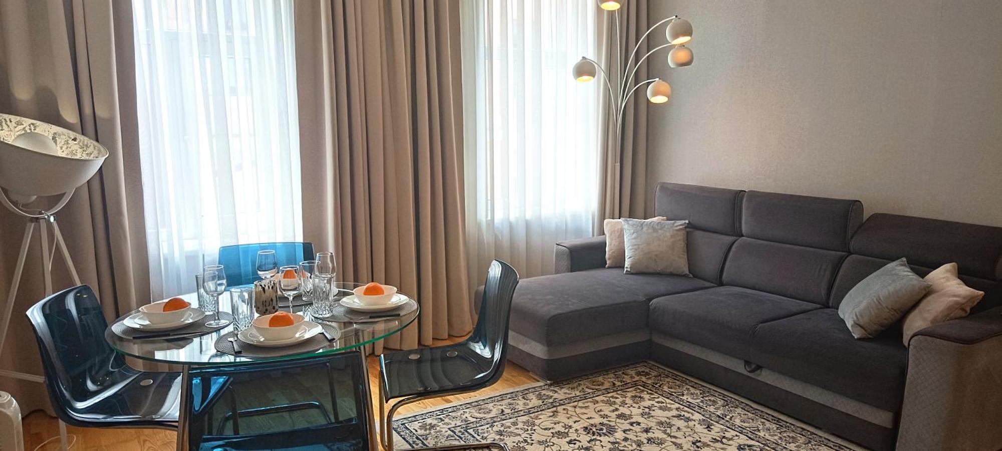 Old Town 2 Bedroom Apartment Near Dome Square & Scenic Waterfront Riga Eksteriør bilde